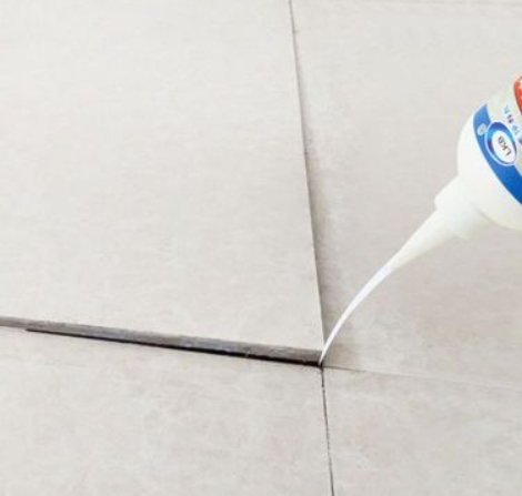 伊川瓷砖空鼓维修公司分享卫生间瓷砖脱落的原因可能有以下几点